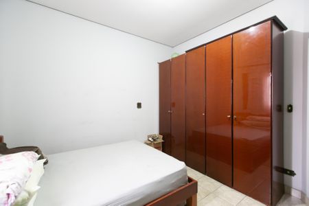 Casa à venda com 120m², 3 quartos e 2 vagasQuarto 3