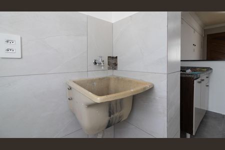 Apartamento à venda com 49m², 2 quartos e 2 vagas Apartamento à venda com 49m², 2 quartos e 2 vagasCozinha e Área de Serviço