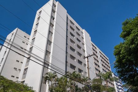 Apartamento para alugar com 120m², 3 quartos e 1 vagaFachada