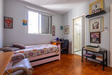Apartamento para alugar com 120m², 3 quartos e 1 vagaSuíte