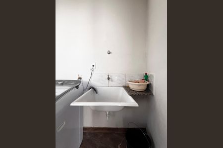 Casa à venda com 297m², 5 quartos e 4 vagas Casa à venda com 297m², 5 quartos e 4 vagasÁrea de Serviço