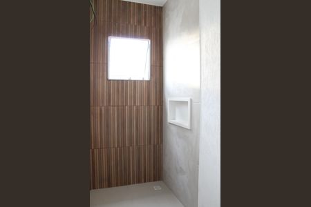 Banheiro de kitnet/studio para alugar com 1 quarto, 26m² em Vila Regente Feijó, São Paulo
