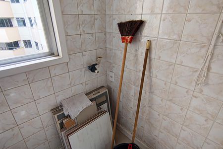 Apartamento para alugar com 96m², 3 quartos e 1 vaga Apartamento para alugar com 96m², 3 quartos e 1 vagaCozinha e Área de Serviço