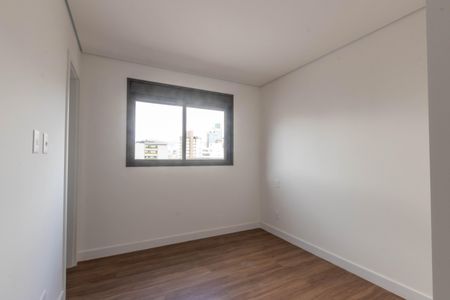 Apartamento à venda com 70m², 2 quartos e 2 vagas Apartamento à venda com 70m², 2 quartos e 2 vagasSuíte 2