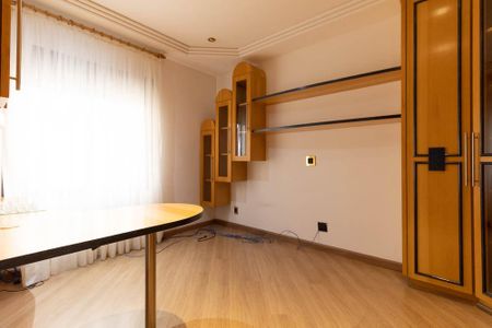 Apartamento à venda com 300m², 4 quartos e 4 vagasSuíte 2