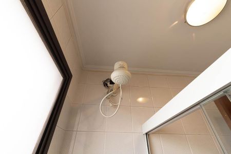 Apartamento à venda com 300m², 4 quartos e 4 vagasBanheiro de Serviço