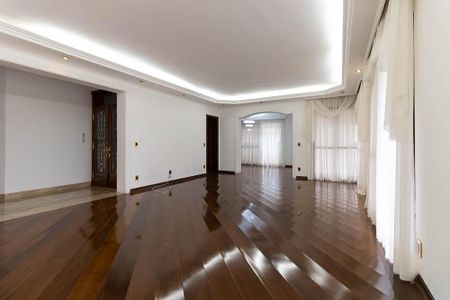 Apartamento à venda com 300m², 4 quartos e 4 vagasSala 1