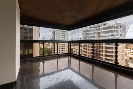 Apartamento à venda com 300m², 4 quartos e 4 vagasVaranda da Sala 1