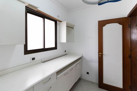 Apartamento à venda com 300m², 4 quartos e 4 vagasQuarto de Serviço