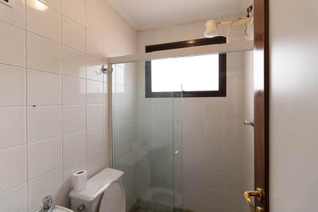 Apartamento à venda com 300m², 4 quartos e 4 vagasBanheiro de Serviço