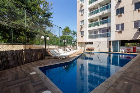 Apartamento para alugar com 35m², 2 quartos e sem vaga Apartamento para alugar com 35m², 2 quartos e sem vagaÁrea comum - Piscina