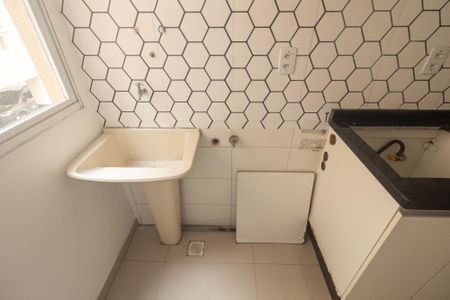 Apartamento para alugar com 35m², 2 quartos e sem vaga Apartamento para alugar com 35m², 2 quartos e sem vagaÁrea de Serviço