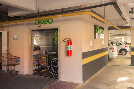 Apartamento para alugar com 35m², 2 quartos e sem vaga Apartamento para alugar com 35m², 2 quartos e sem vagaÁrea comum - Mini Mercado