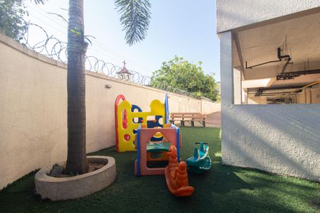 Apartamento para alugar com 35m², 2 quartos e sem vaga Apartamento para alugar com 35m², 2 quartos e sem vagaÁrea comum - Playground