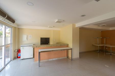 Apartamento para alugar com 35m², 2 quartos e sem vaga Apartamento para alugar com 35m², 2 quartos e sem vagaÁrea comum - Salão de festas