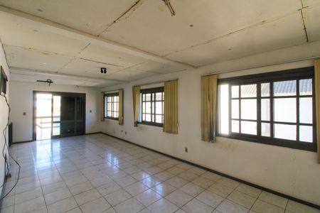 Casa à venda com 550m², 8 quartos e 6 vagasCasa 2