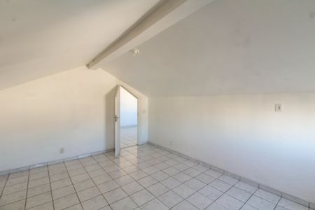 Casa à venda com 550m², 8 quartos e 6 vagasQuarto 6
