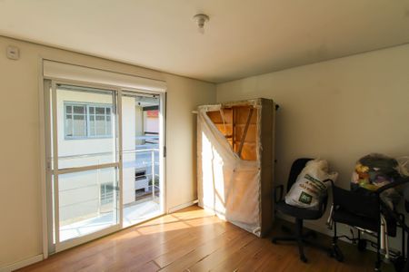 Casa à venda com 550m², 8 quartos e 6 vagasQuarto 2