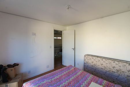 Casa à venda com 550m², 8 quartos e 6 vagasQuarto 4