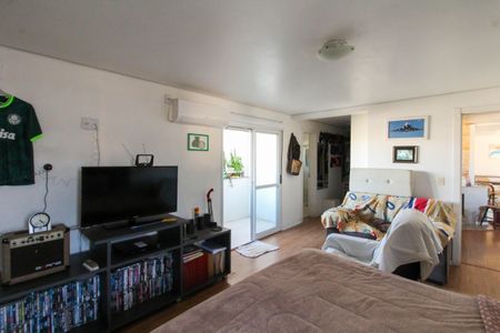 Casa à venda com 550m², 8 quartos e 6 vagasSuíte 5