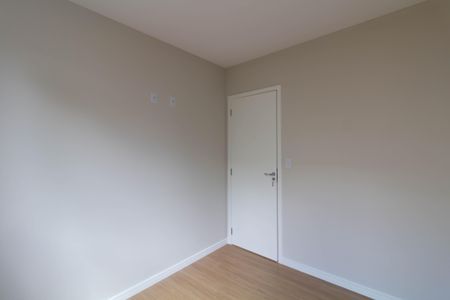 Quarto 1 de apartamento para alugar com 2 quartos, 44m² em Vila Princesa Isabel, São Paulo