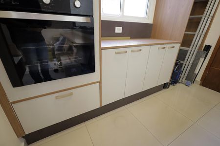 Apartamento à venda com 120m², 3 quartos e 2 vagas Apartamento à venda com 120m², 3 quartos e 2 vagasCozinha