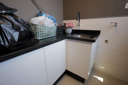 Apartamento à venda com 120m², 3 quartos e 2 vagas Apartamento à venda com 120m², 3 quartos e 2 vagasÁrea de Serviço