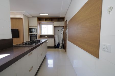 Apartamento à venda com 120m², 3 quartos e 2 vagas Apartamento à venda com 120m², 3 quartos e 2 vagasCozinha