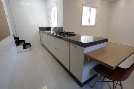 Apartamento à venda com 120m², 3 quartos e 2 vagas Apartamento à venda com 120m², 3 quartos e 2 vagasCozinha
