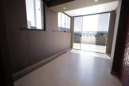 Apartamento à venda com 120m², 3 quartos e 2 vagas Apartamento à venda com 120m², 3 quartos e 2 vagasCobertura