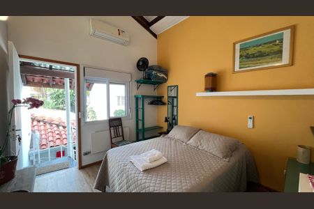 Casa à venda com 230m², 5 quartos e 2 vagasSuite 5