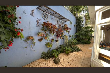 Casa à venda com 230m², 5 quartos e 2 vagasTerraço da suite