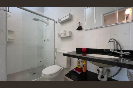 Casa à venda com 230m², 5 quartos e 2 vagasBanheiro da Suíte 5