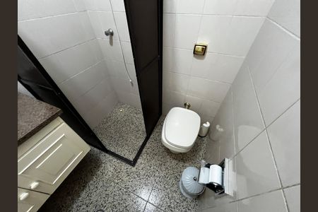 Casa para alugar com 250m², 2 quartos e 6 vagasBanheiro