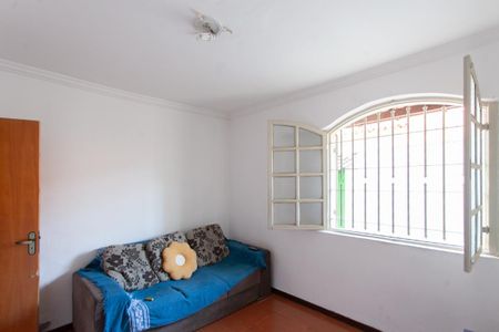 Casa para alugar com 387m², 4 quartos e 3 vagas Casa para alugar com 387m², 4 quartos e 3 vagasSuíte 2