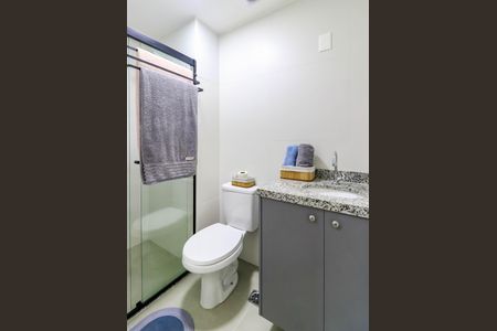 Studio para alugar com 24m², 1 quarto e sem vaga Studio para alugar com 24m², 1 quarto e sem vagaBanheiro
