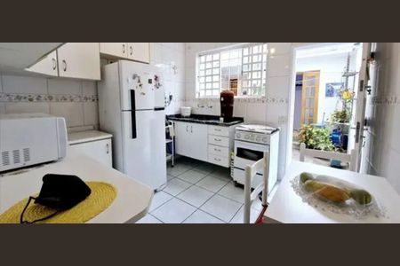 Cozinha de casa à venda com 2 quartos, 250m² em Itaim Bibi, São Paulo