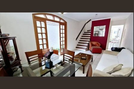 Sala de casa à venda com 2 quartos, 250m² em Itaim Bibi, São Paulo