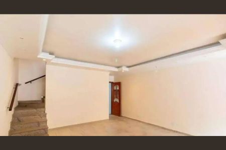 Sala de casa à venda com 3 quartos, 230m² em Cidade Patriarca, São Paulo