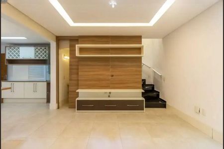 Sala de casa à venda com 2 quartos, 200m² em Cidade Patriarca, São Paulo