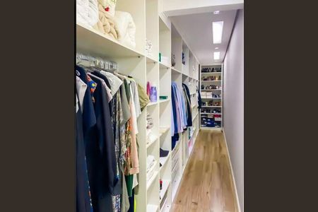 Casa à venda com 200m², 2 quartos e 3 vagasQuarto