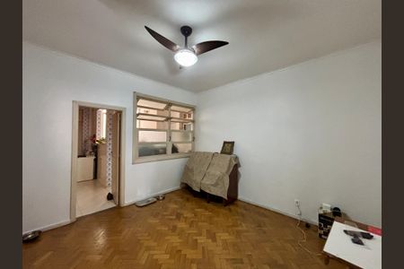 Apartamento à venda com 133m², 2 quartos e 1 vagaEscritório