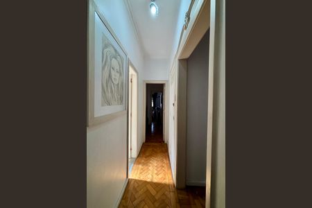 Apartamento à venda com 133m², 2 quartos e 1 vagaCorredor