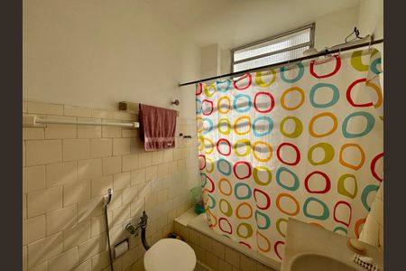 Apartamento à venda com 133m², 2 quartos e 1 vagaBanheiro social