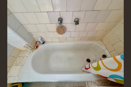 Apartamento à venda com 133m², 2 quartos e 1 vagaBanheiro social