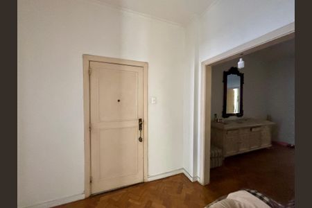 Apartamento à venda com 133m², 2 quartos e 1 vagaCorredor