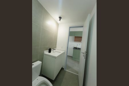 Banheiro de apartamento à venda com 1 quarto, 27m² em Vila Mariana, São Paulo