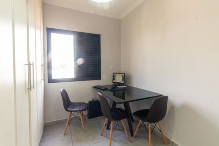 Apartamento à venda com 80m², 3 quartos e 2 vagasQuarto 1