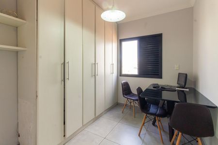 Apartamento à venda com 80m², 3 quartos e 2 vagasQuarto 1