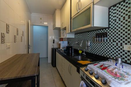 Apartamento à venda com 80m², 3 quartos e 2 vagasCozinha